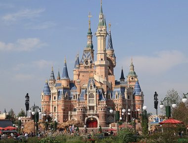 Abrió el Disneyland de Shanghai, el primer parque temático del mundo en hacerlo