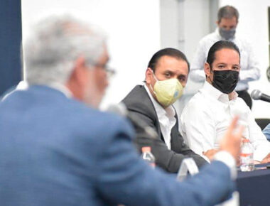 Ante pandemia, Gobernador de Querétaro trabaja en plan de crecimiento