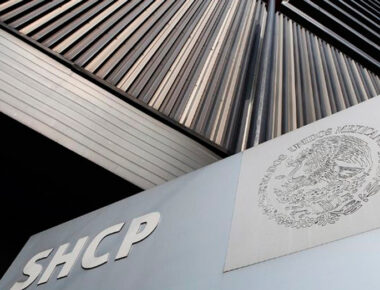 Hacienda prepara apoyo a empresas por reactivación económica
