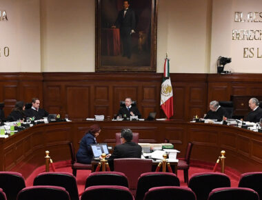 La Corte avala que altos funcionarios de Banxico, INE e IFT ganen más que AMLO