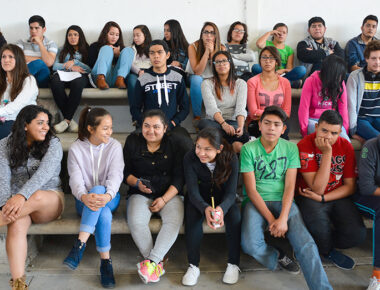 Padres se preparan para el regreso a clases