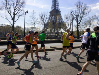 Aplazan maratón de París al 15 de noviembre