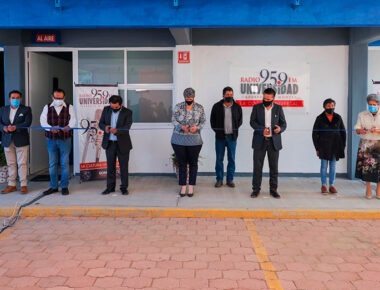 Inauguran Radio UAQ en Campus Cadereyta