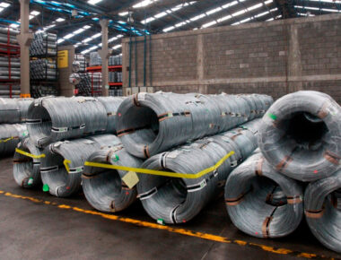 EU impone medidas para frenar importaciones de acero de México