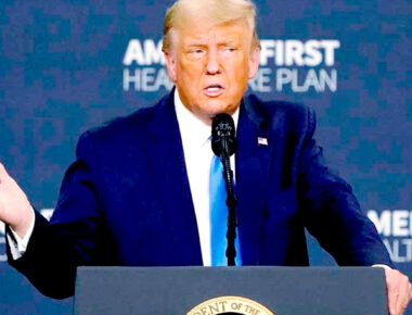 Señalan a Trump de no pagar impuestos en 10 de los últimos 15 años