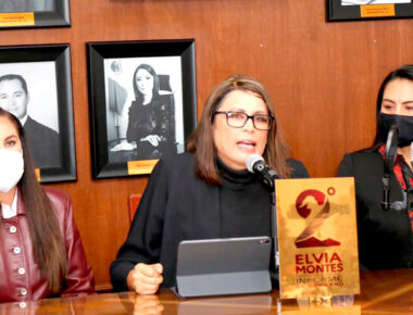 Elvia Montes, rinde segundo Informe en Ezequiel Montes