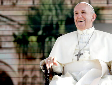 Papa Francisco aprueba unión civil entre personas del mismo sexo