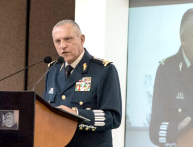 Arrestan en EEUU a Salvador Cienfuegos, exsecretario de la Defensa Nacional Mexicana