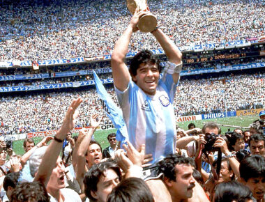 Muere Maradona, astro del fútbol argentino