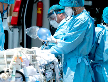 Mexicanos gastan hasta 3 mdp derivados de recuperación por Covid-19
